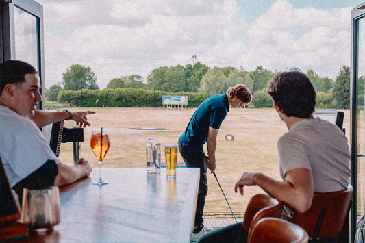Van Driving Range tot Simulator: Zo Ervaar Je Golf het Hele Jaar Door